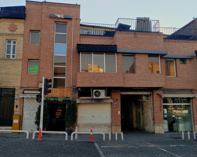 tehran-celine hostel-1.jpg